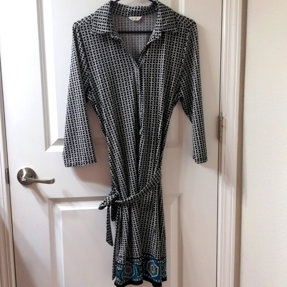 Max Studio Semi-Formal Women's Dress Small Black & White Pattern 3/4 Sleeves - Picture 6 of 6